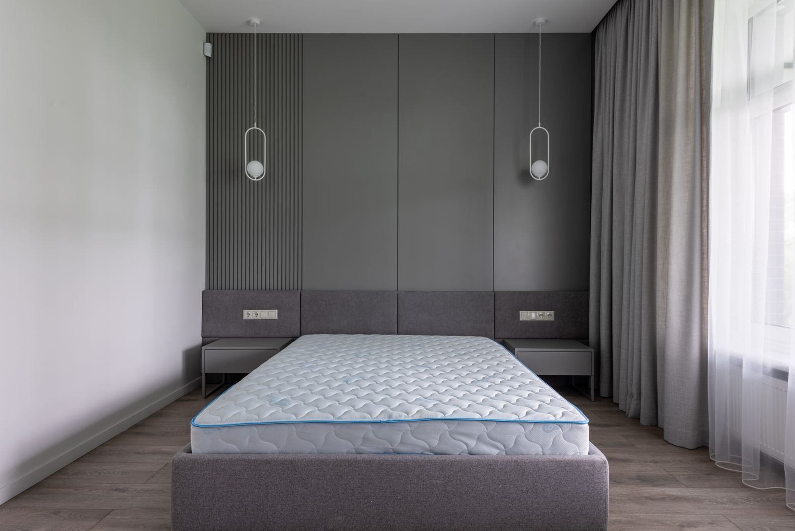 Polyurethane foam bonding for mattress manufacture